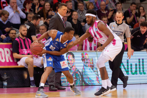 投篮不仅精 投篮不仅精